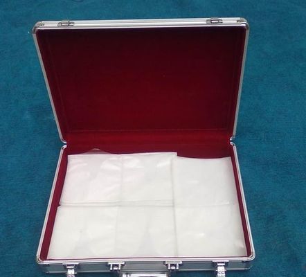 El caso de aluminio del almacenamiento del CD de la guarnición portátil del terciopelo electrochapa el bloqueo de teclas del hierro